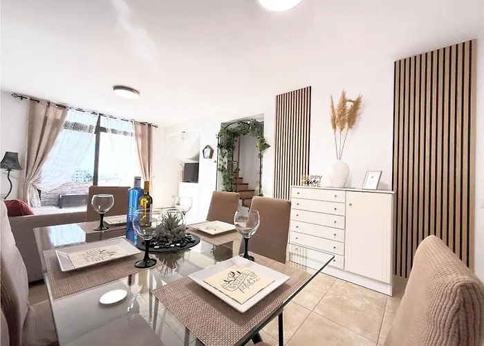 Two Bedrooms With Ocean Views Apartamento *